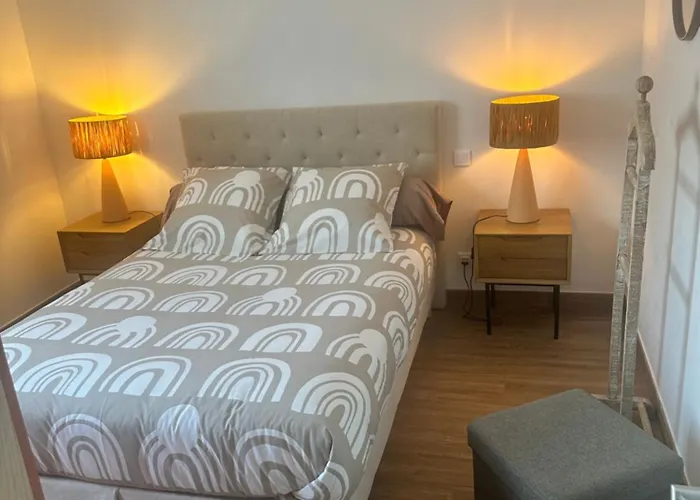 Casa Bianca Maison Blanche بيت ضيافة سانت فلوران