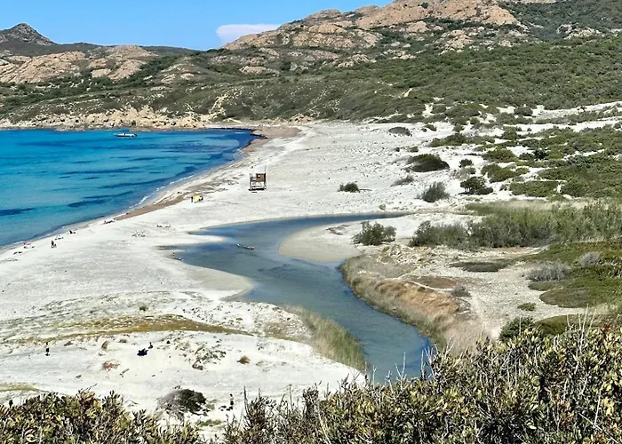 Casa Bianca Maison Blanche بيت ضيافة سانت فلوران
