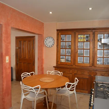 Casa Bianca Maison Blanche ゲストハウス 4*