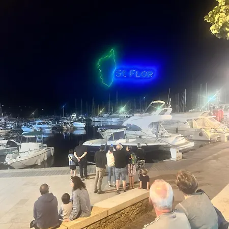 ゲストハウス Casa Bianca Maison Blanche 4*