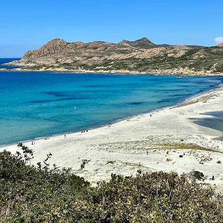 Casa Bianca Maison Blanche ゲストハウス サン・フロラン